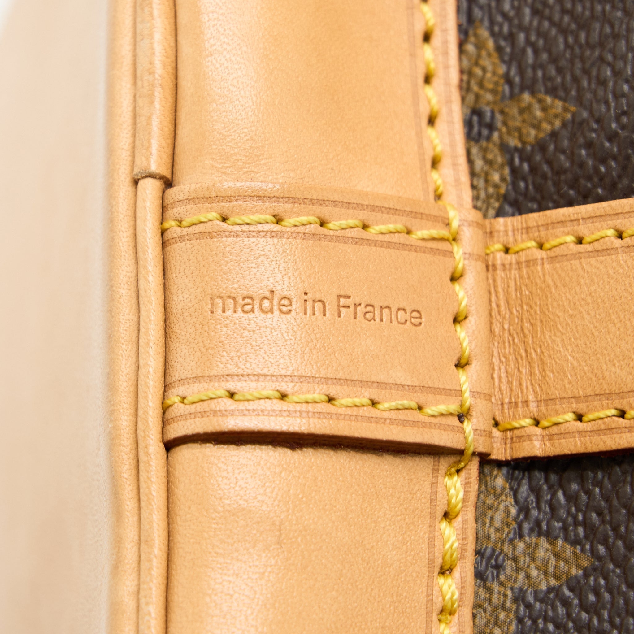louis-vuitton-neo-noe-bb-monogram-canvas-ghw-1