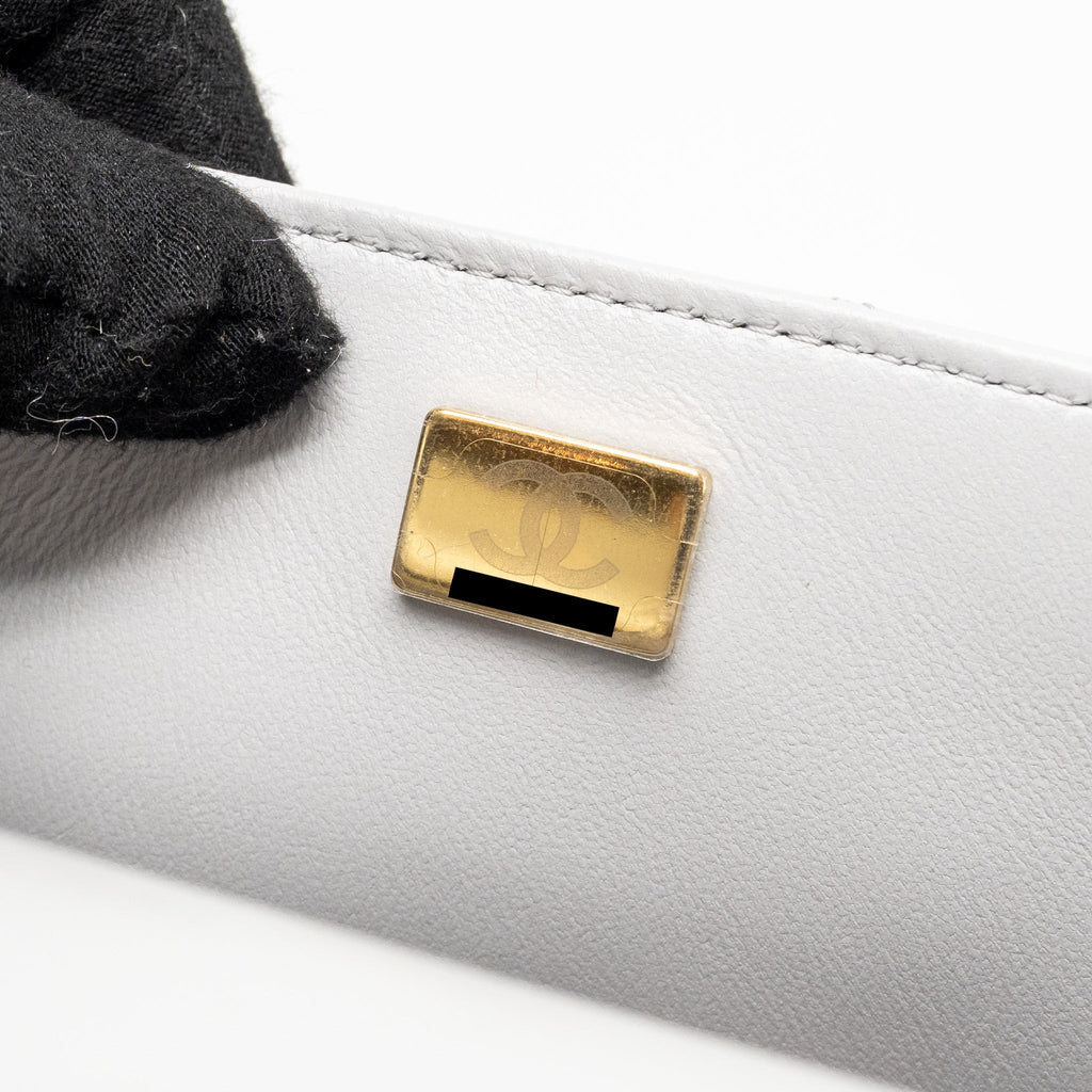 chanel-top-handle-mini-rectangular-flap-bag-lambskin-light-grey-lghw-microchip-copy
