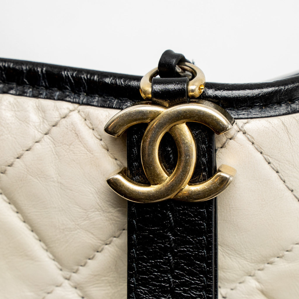 chanel-small-gabrielle-hobo-bag-aged-calfskin-white-black-multicolour-hardware