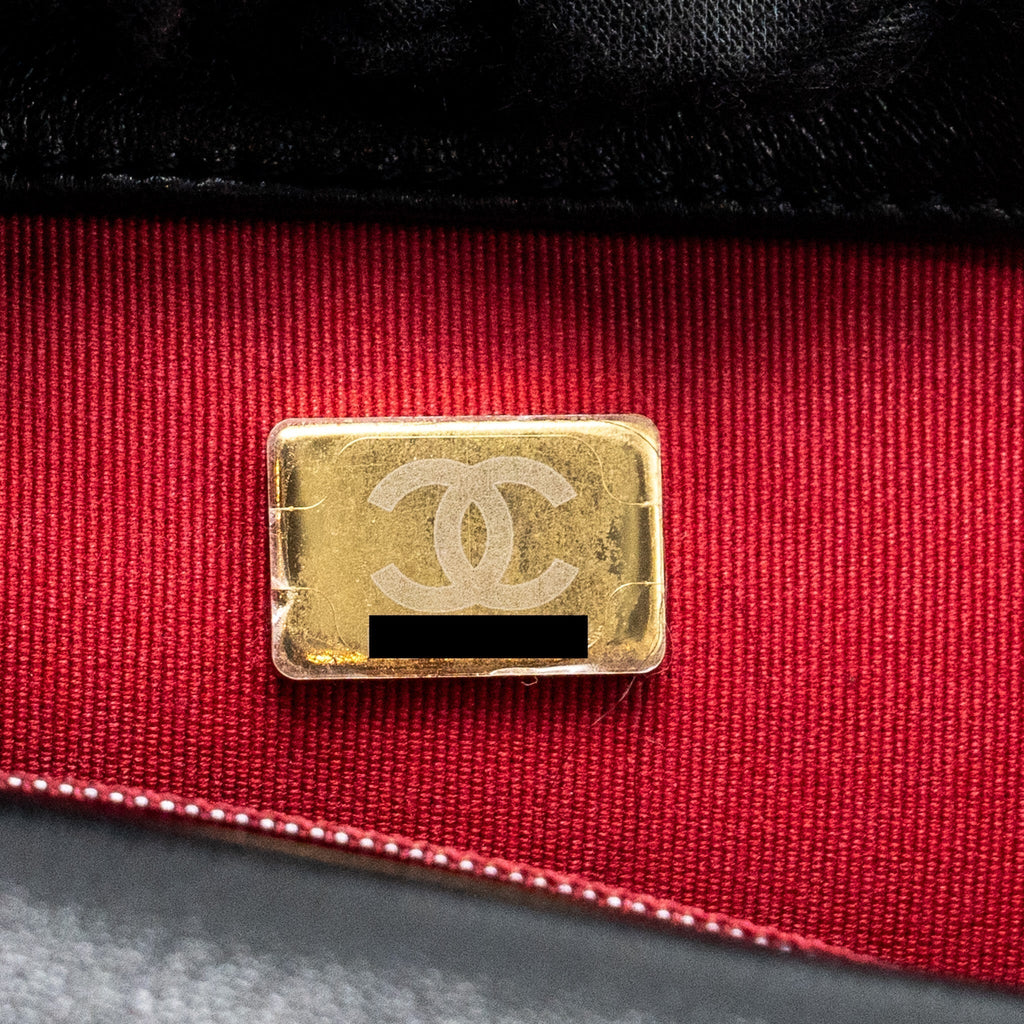 chanel-small-19-bag-lambskin-black-multicolour-hardware-microchip-6