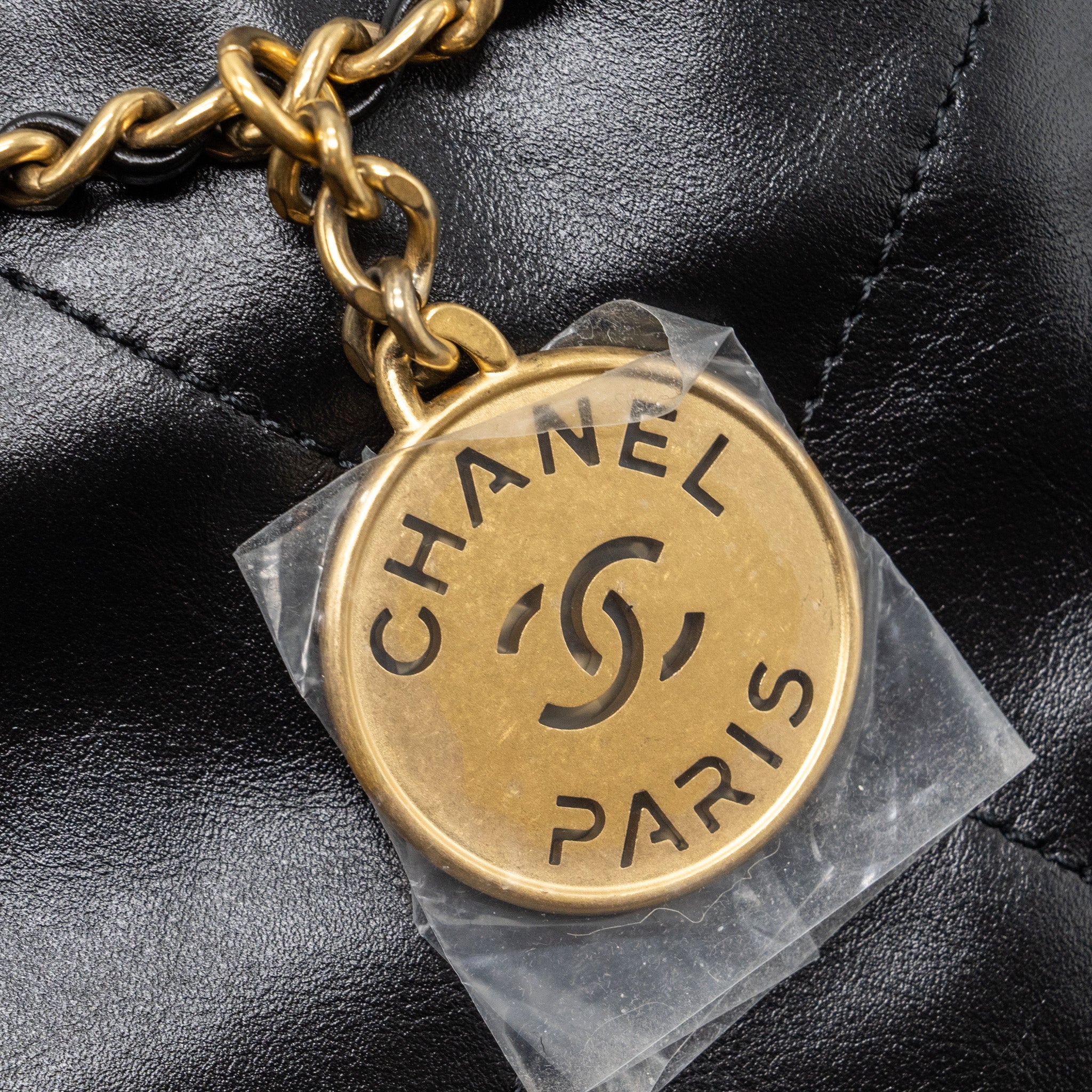 chanel-mini-22-bag-shiny-calfskin-black-ghw-microchip-2