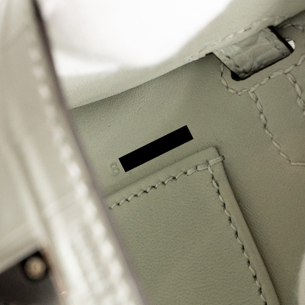 hermes-mini-kelly-ii-matte-alligator-mississippiensis-0w-gris-neve-shw-stamp-b