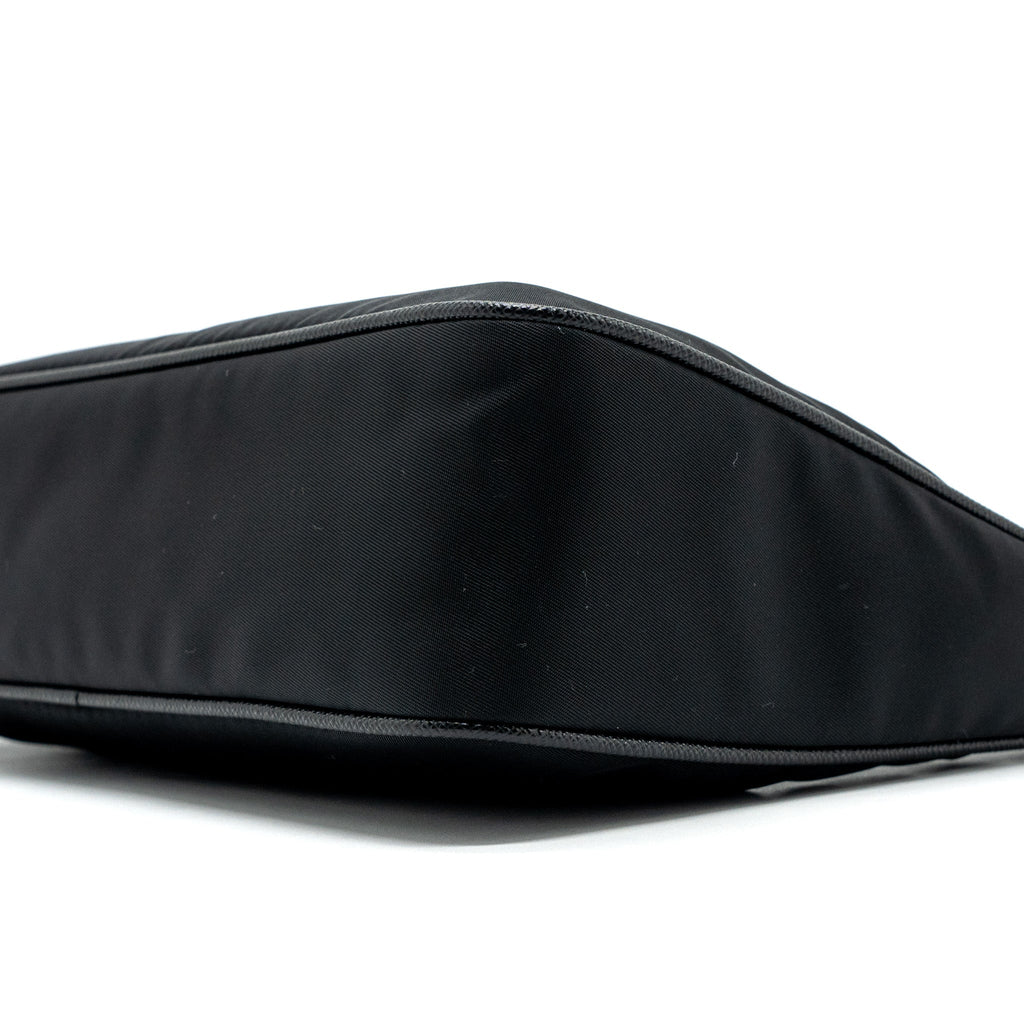 prada-re-edition-2005-re-nylon-mini-bag-black-shw