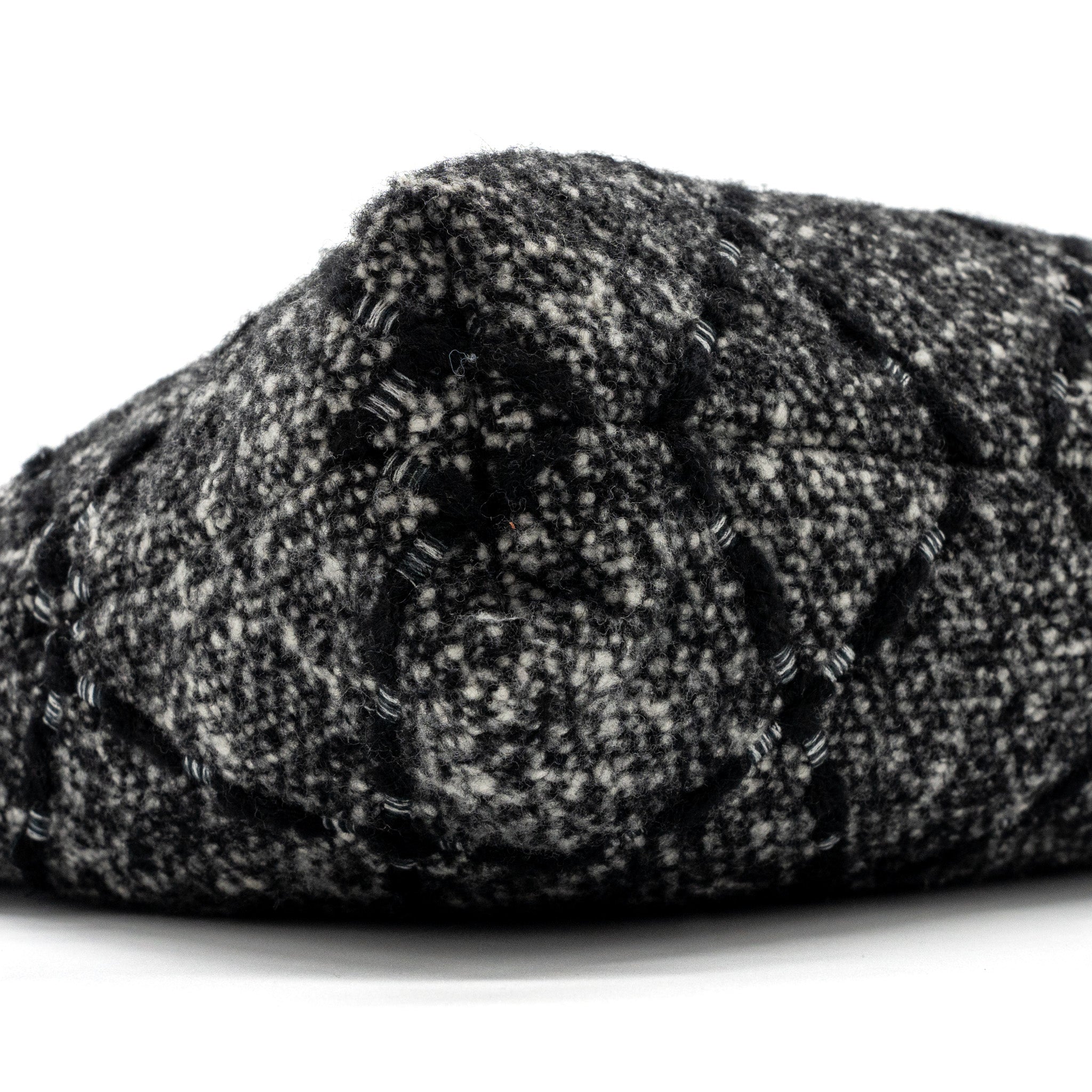 chanel-medium-22-bag-tweed-black-grey-ghw-microchip