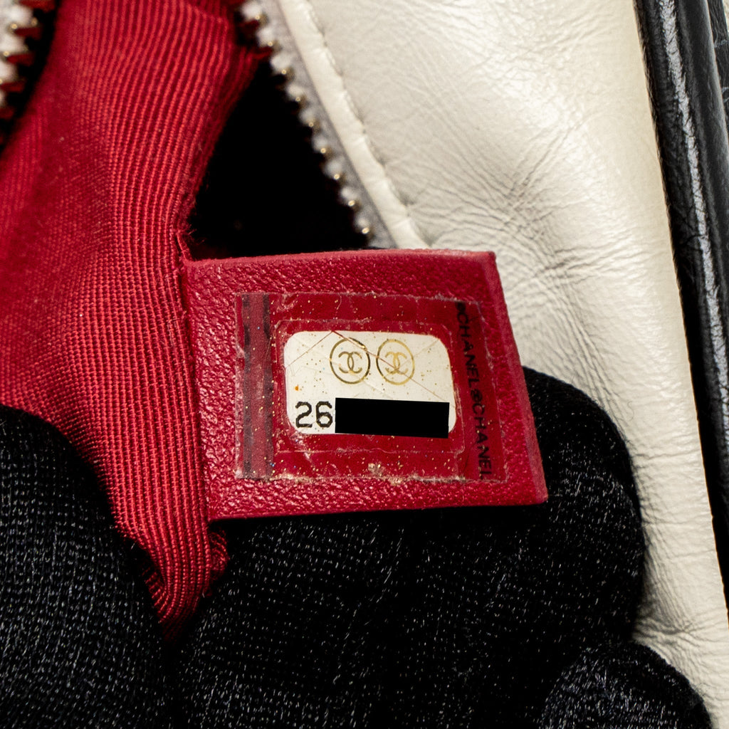 chanel-small-gabrielle-hobo-bag-aged-calfskin-white-black-multicolour-hardware