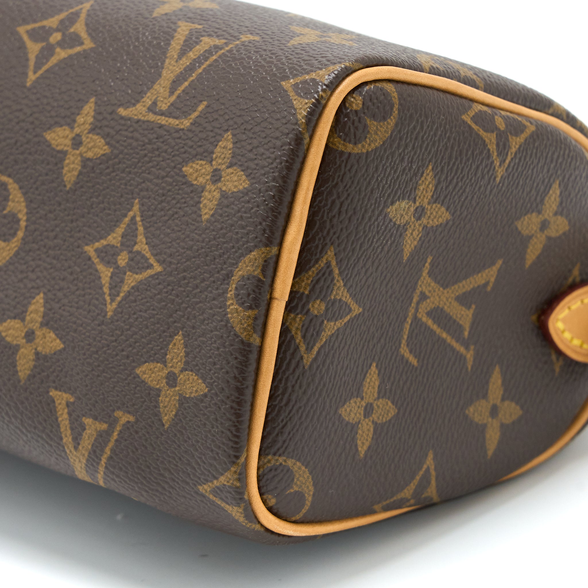 louis-vuitton-nano-speedy-monogram-canvas-ghwold-version