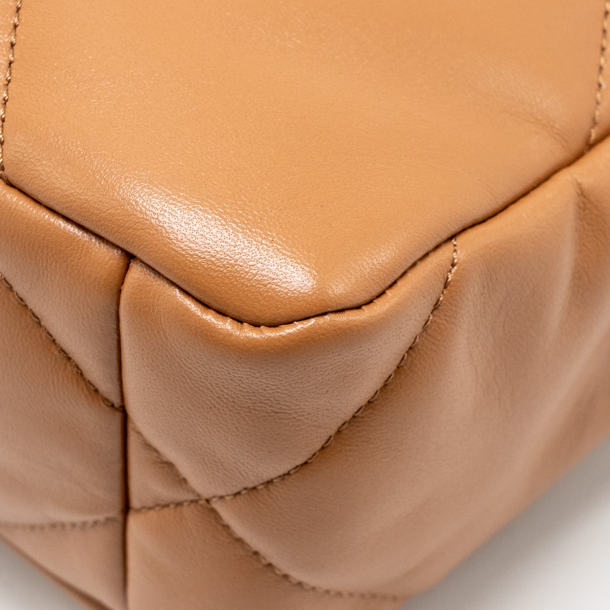 chanel-small-19-bag-lambskin-caramel-multicoloured-hardwaremicrochip