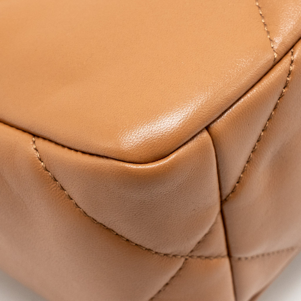 chanel-small-19-bag-lambskin-caramel-multicoloured-hardwaremicrochip