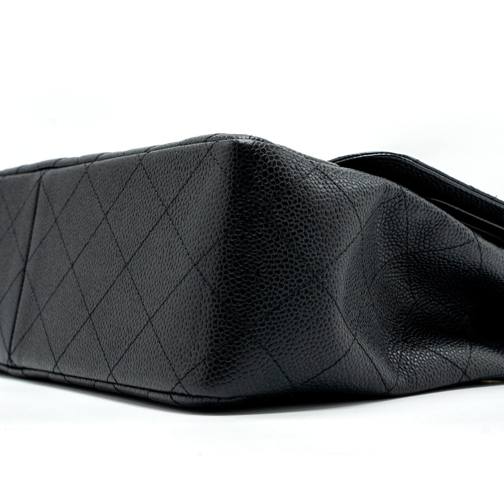 chanel-jumbo-classic-double-flap-bag-caviar-black-with-ghw