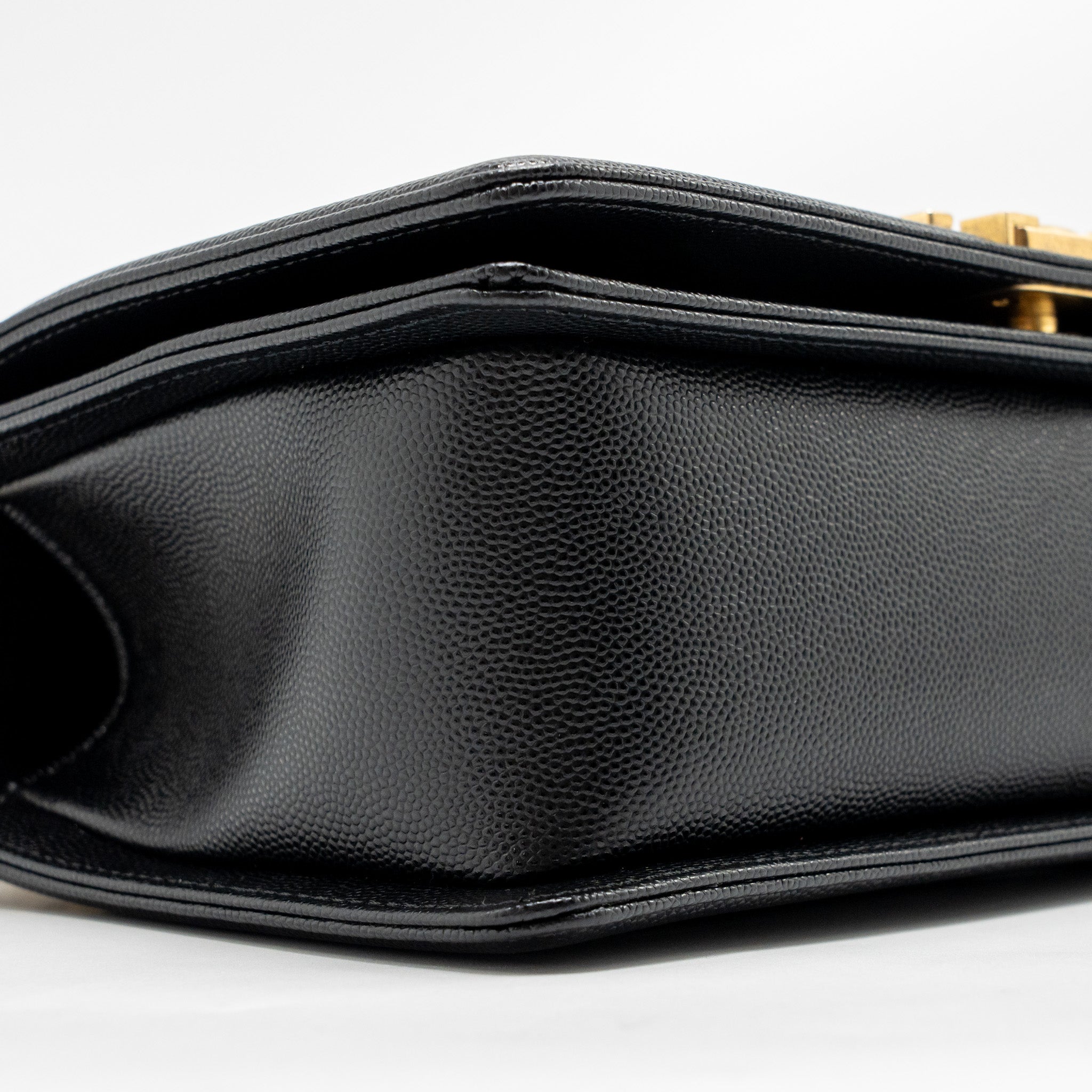 chanel-medium-classic-boy-bag-caviar-black-ghw-2