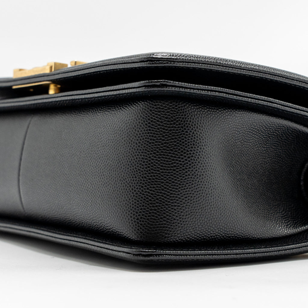 chanel-medium-classic-boy-bag-caviar-black-ghw-2