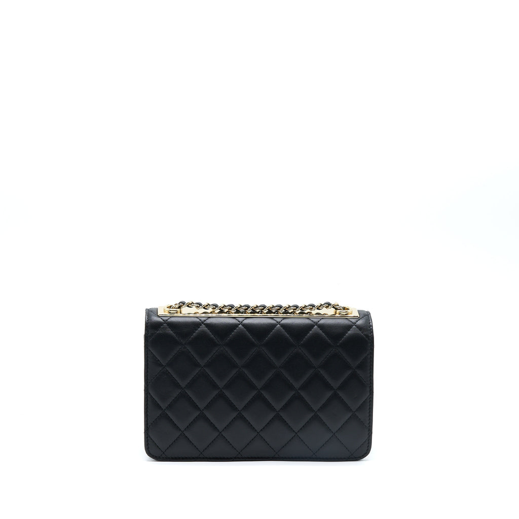 chanel-trendy-cc-wallet-on-chain-lambskin-black-ghw