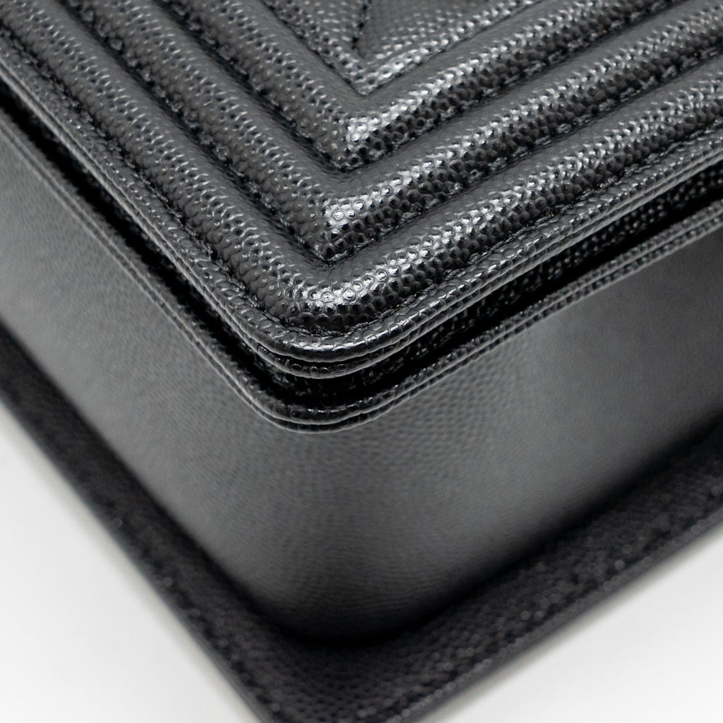 chanel-medium-classic-boy-bag-caviar-black-ghw-2