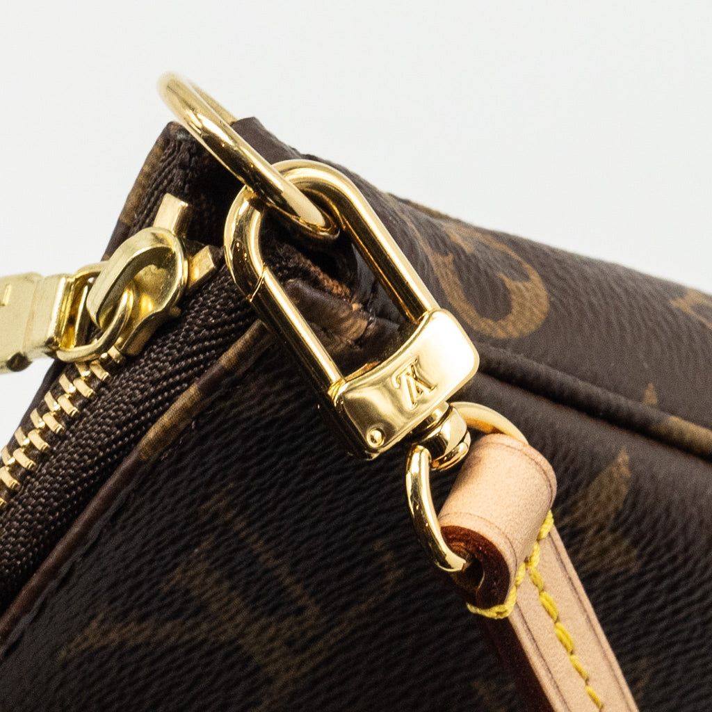 louis-vuitton-pochette-accessories-monogram-canvas-ghw-7