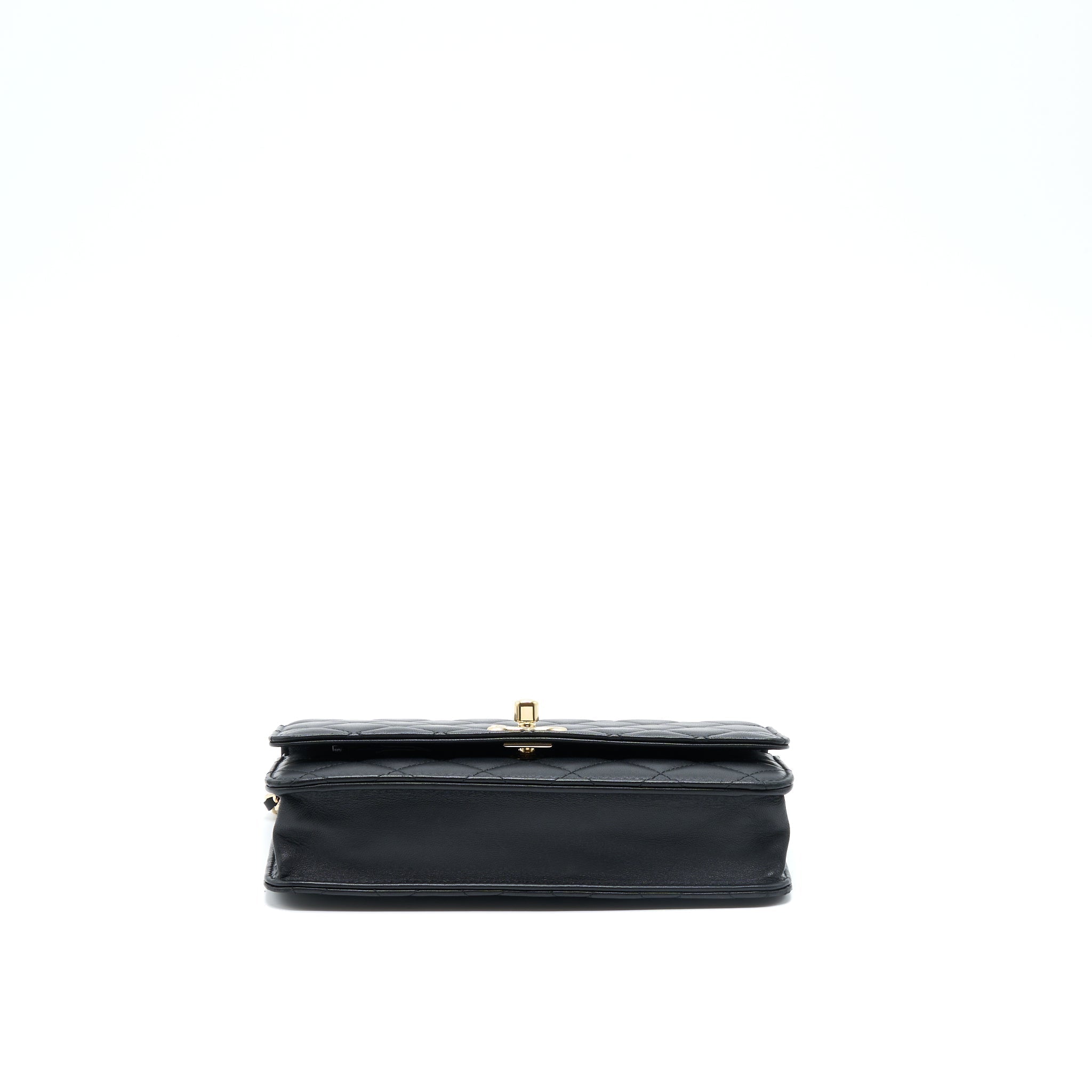chanel-trendy-cc-wallet-on-chain-lambskin-black-ghw