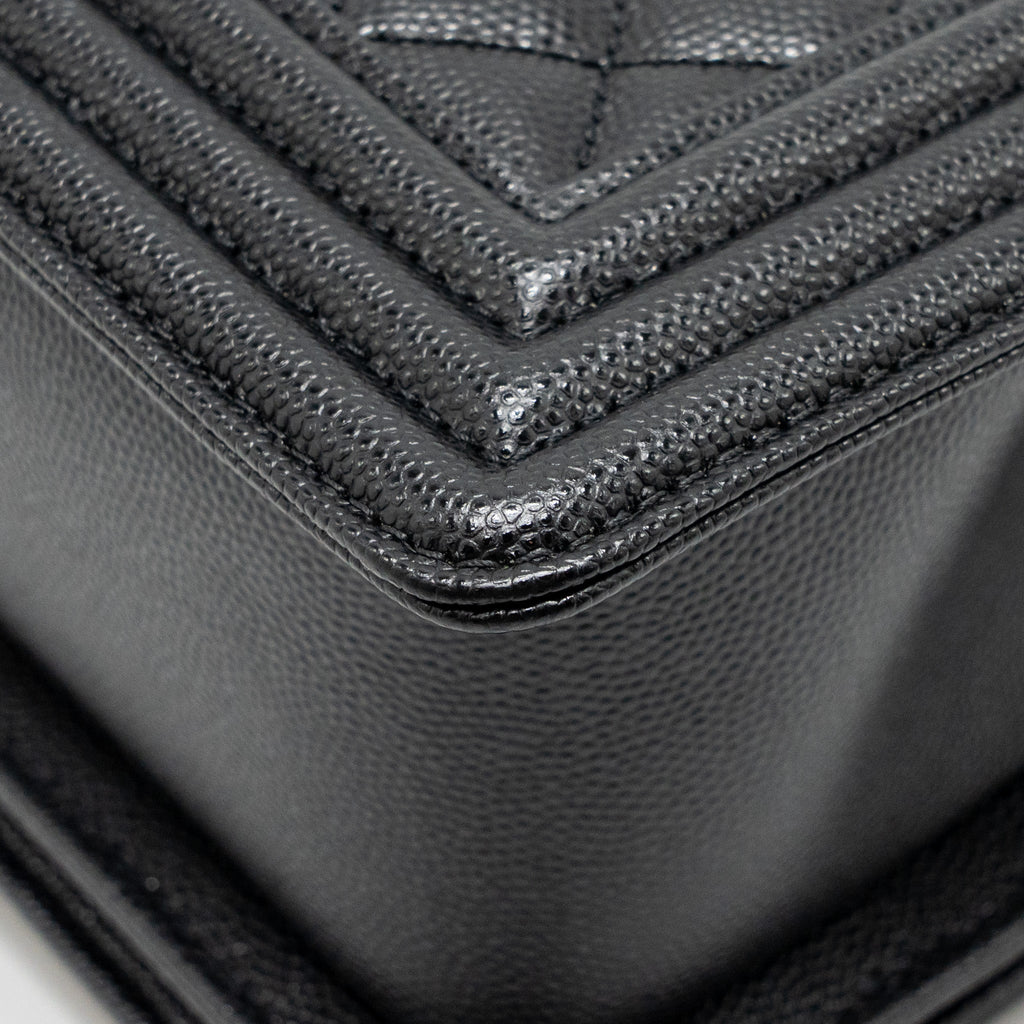 chanel-medium-classic-boy-bag-caviar-black-ghw-2