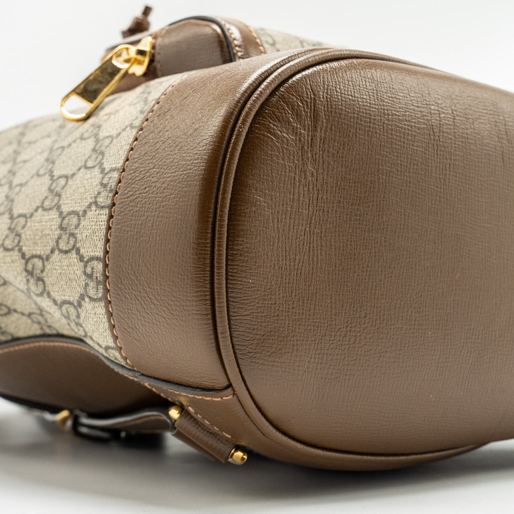 gucci-1955-horsebit-backpack-gg-supreme-canvas-calfskin-brown-ghw