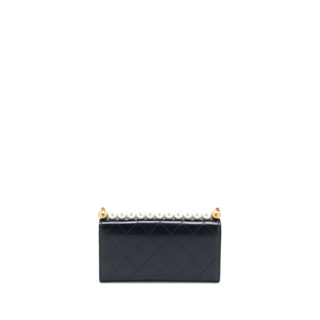chanel-pearl-flap-wallet-on-chain-pearl-lambskin-black-ghw