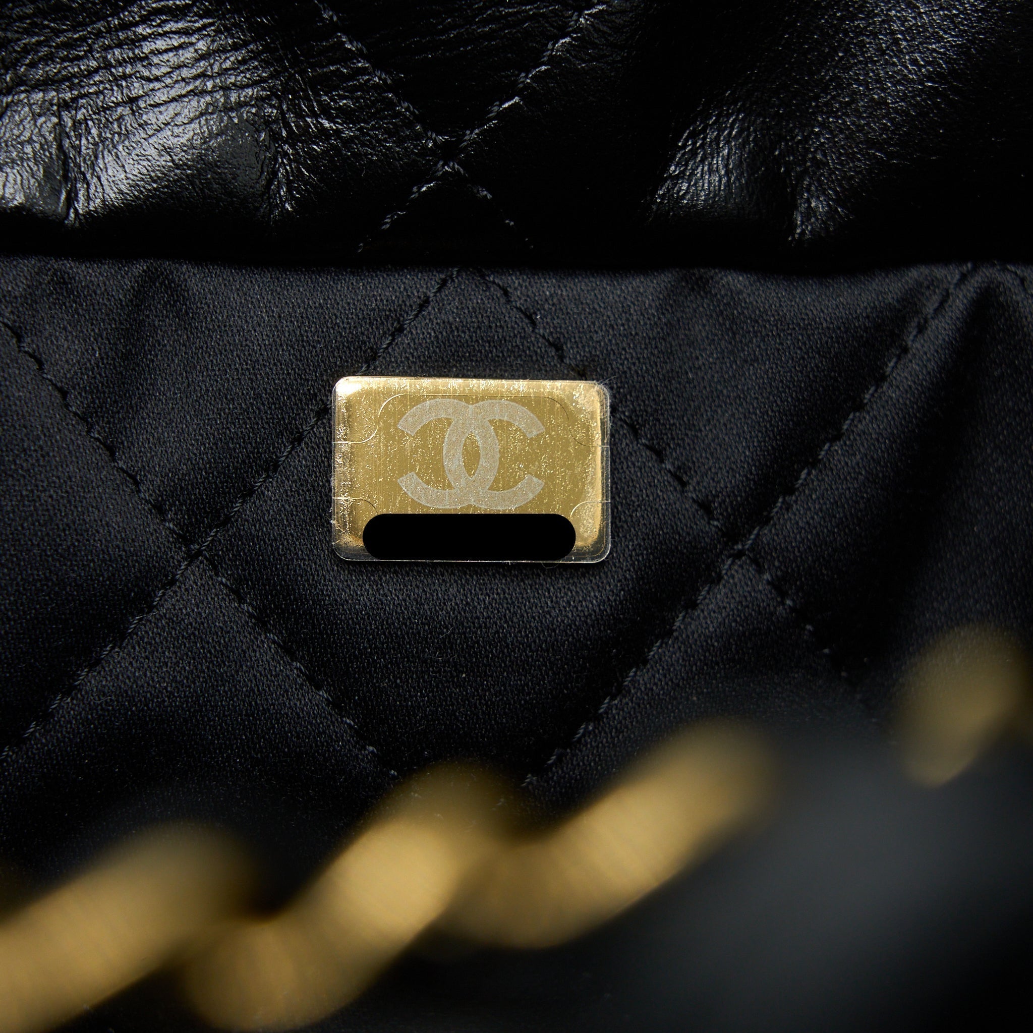 chanel-medium-22-bag-shiny-calfskin-black-ghw-microchip