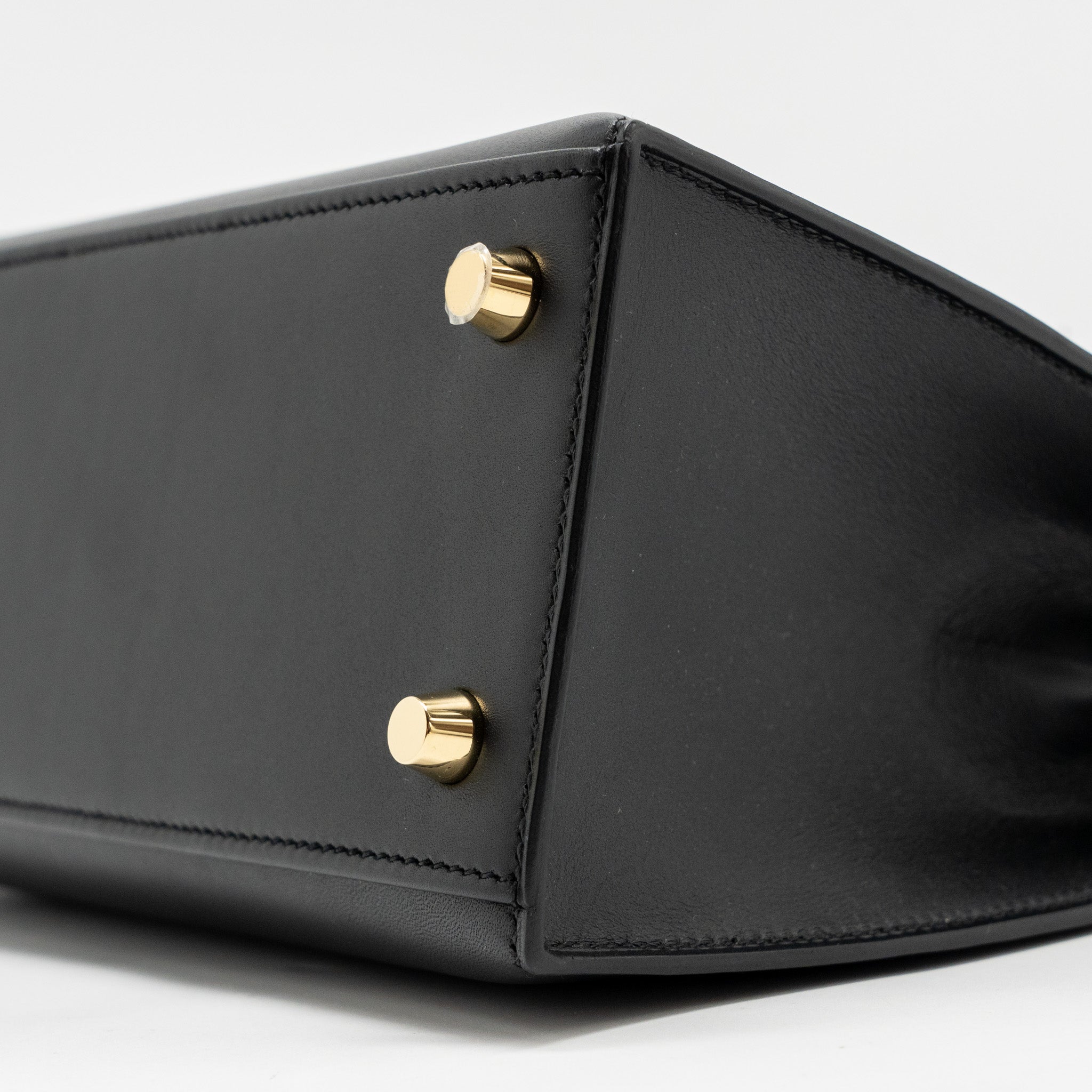 hermes-kelly-25-sombrero-black-ghw-stamp-c