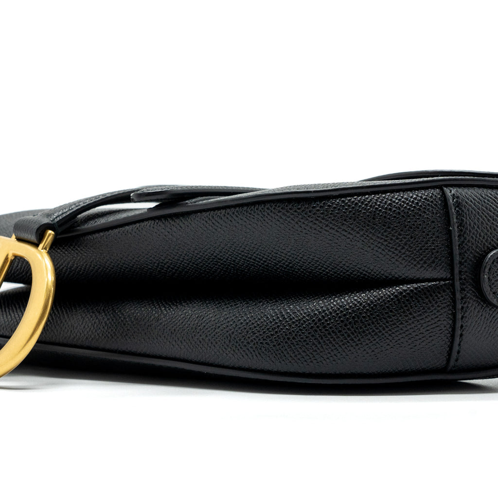 dior-medium-saddle-bag-with-strap-grained-calfskin-black-ghw-1
