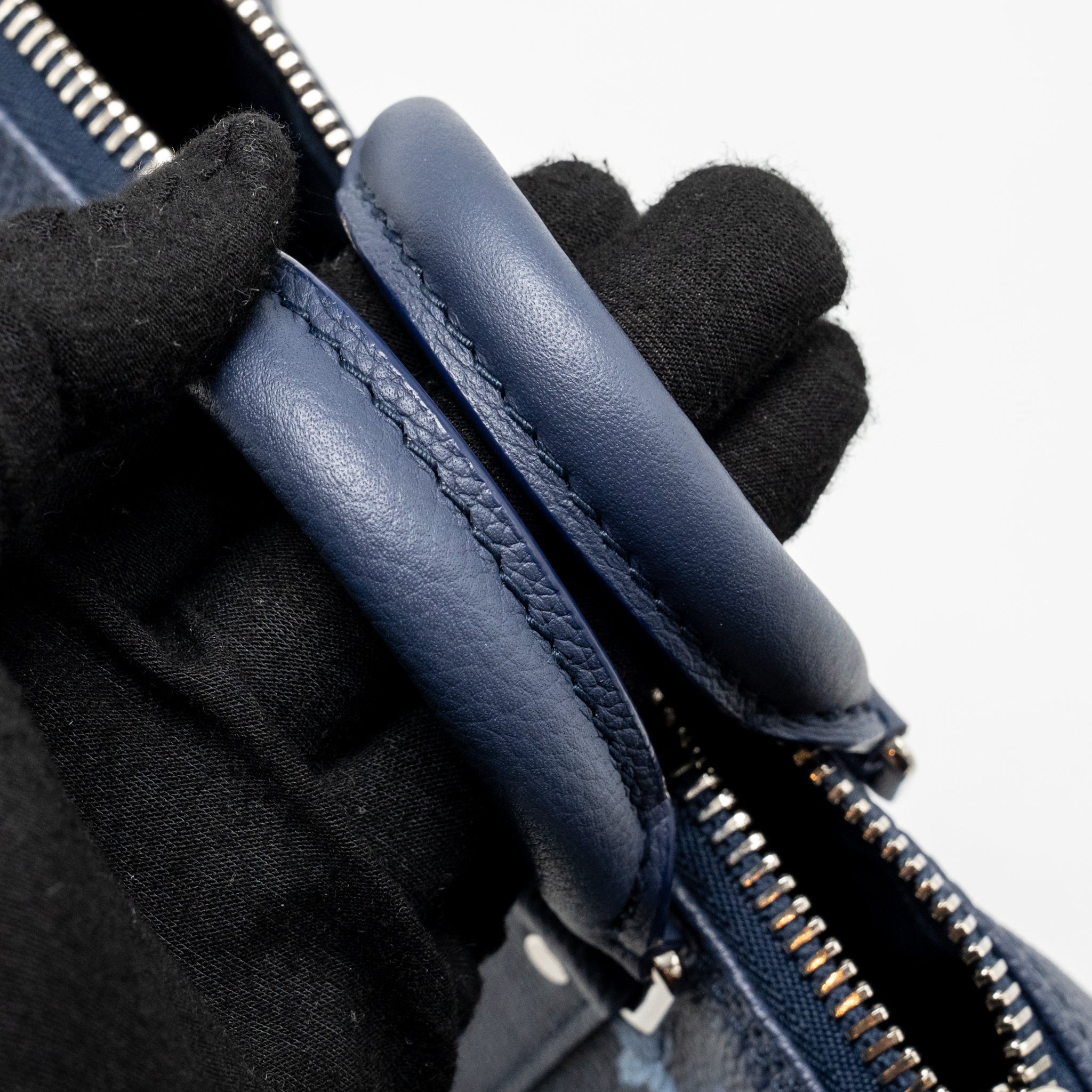 louis-vuitton-twist-wallet-on-chain-monogram-canvas-leather-multicolour-ghw-1