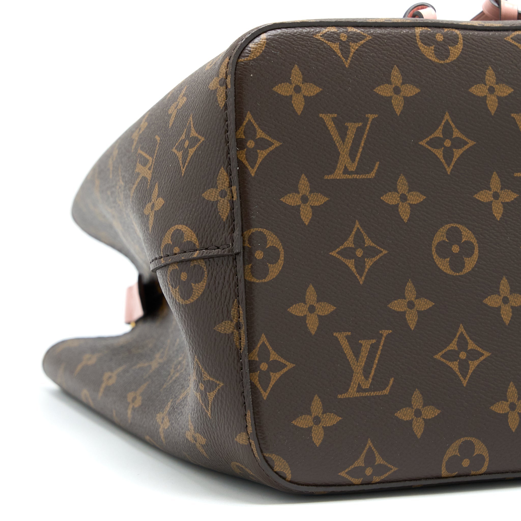 louis-vuitton-neonoe-monogram-canvas-rose-poudre-ghwnew-version