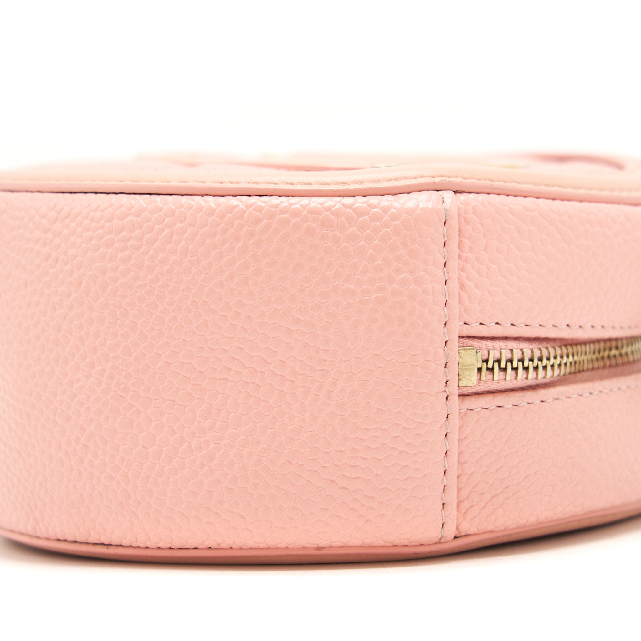 chanel-mini-round-vanity-with-chain-caviar-pink-ghw