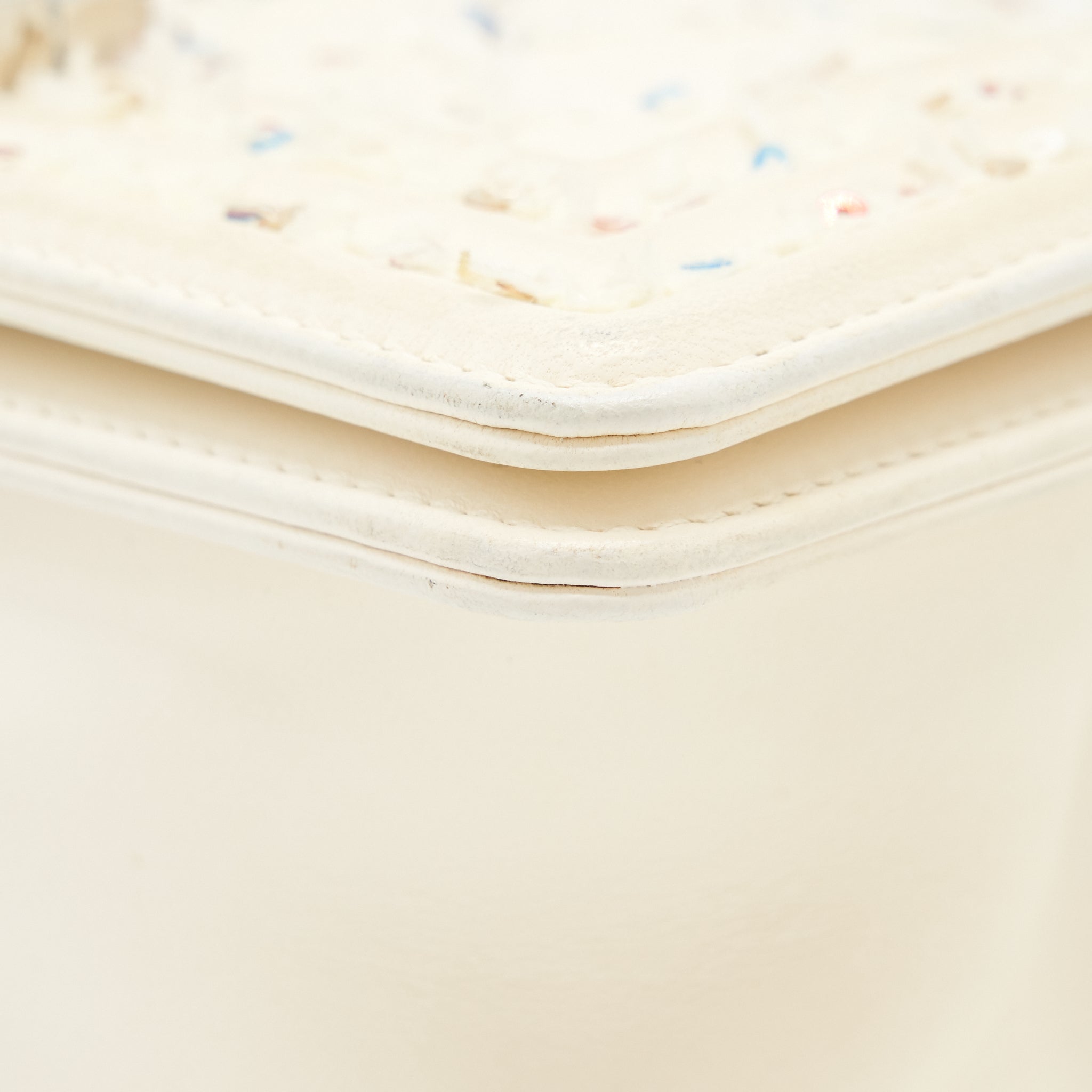 chanel-small-boy-bag-limited-white-shw