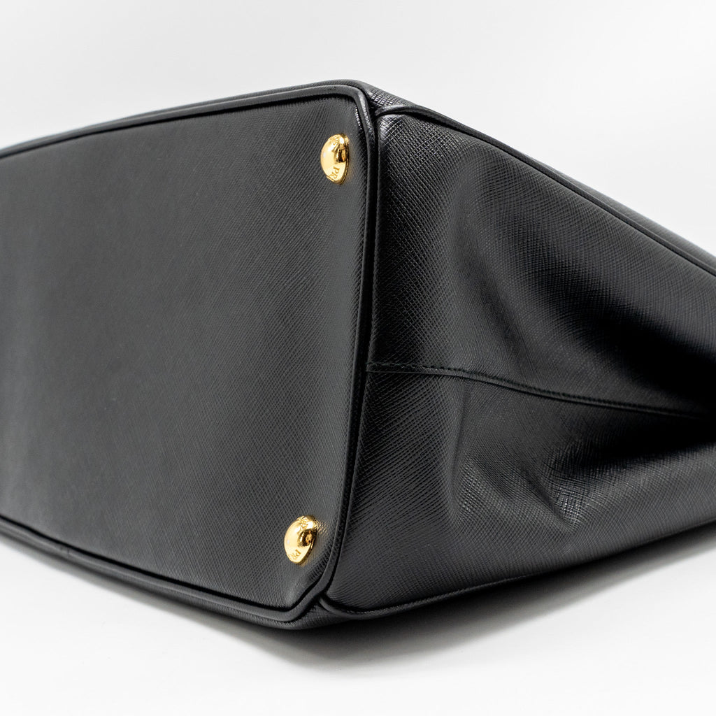 prada-large-saffiano-tote-bag-leather-black-ghw-1