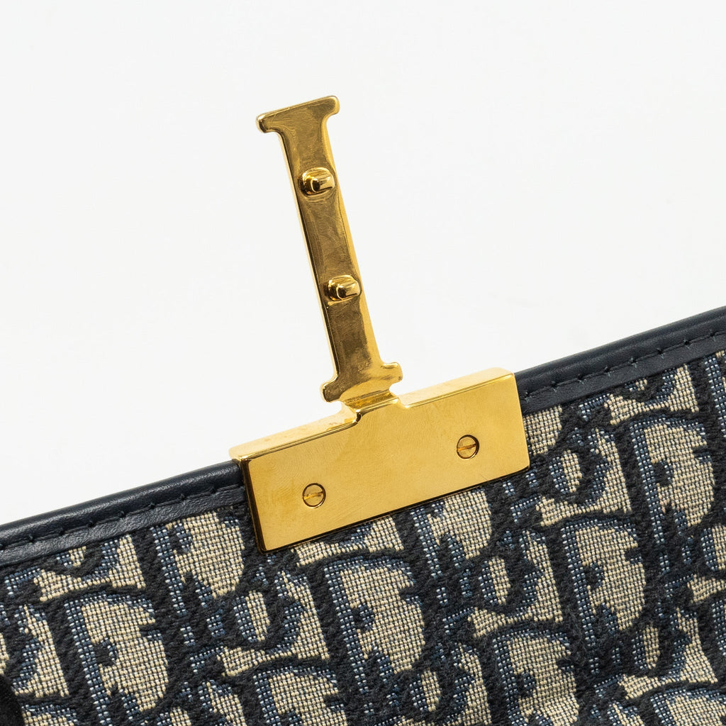 dior-30-montaigne-box-blue-oblique-jacquard-ghw-2