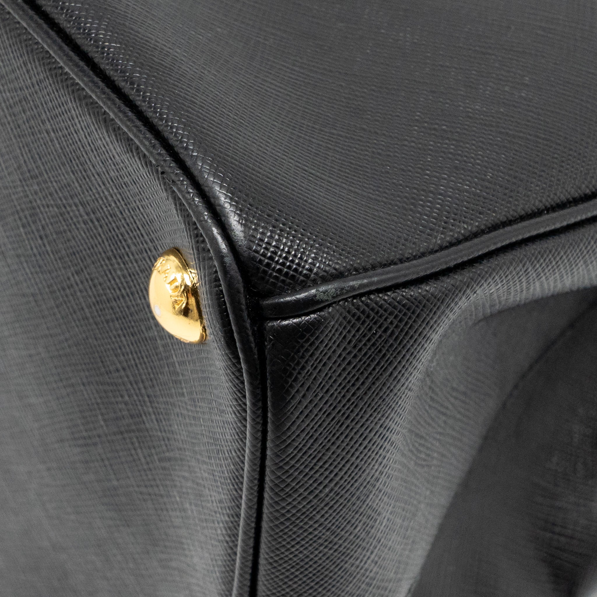 prada-large-saffiano-tote-bag-leather-black-ghw-1