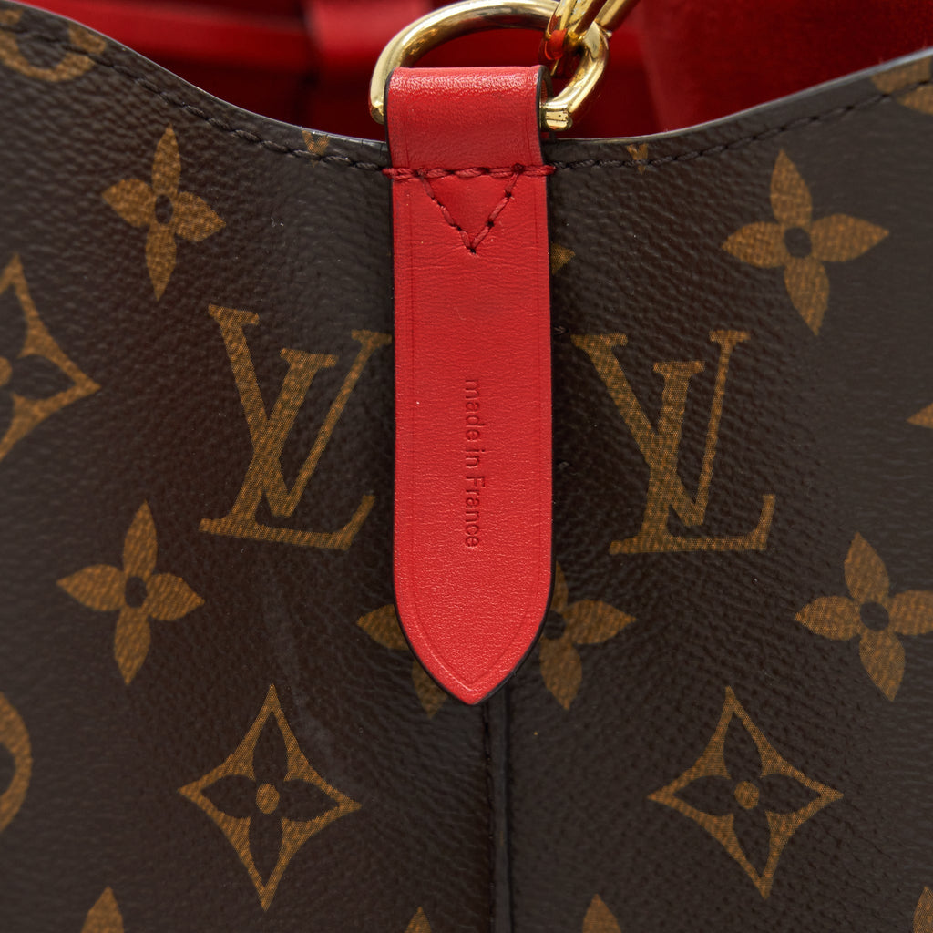 louis-vuitton-neonoe-monogram-canvas-ghw-1
