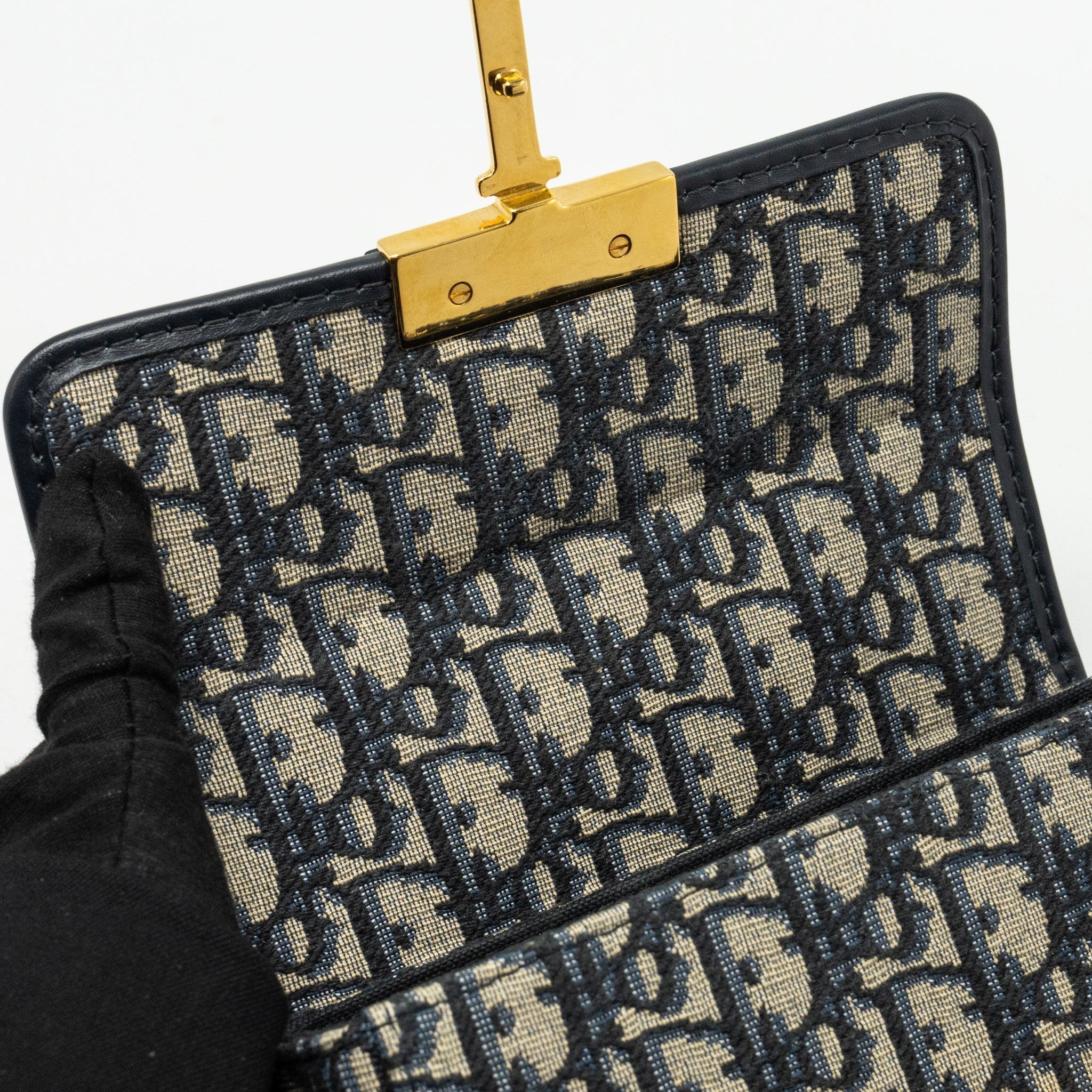 dior-30-montaigne-box-blue-oblique-jacquard-ghw-2
