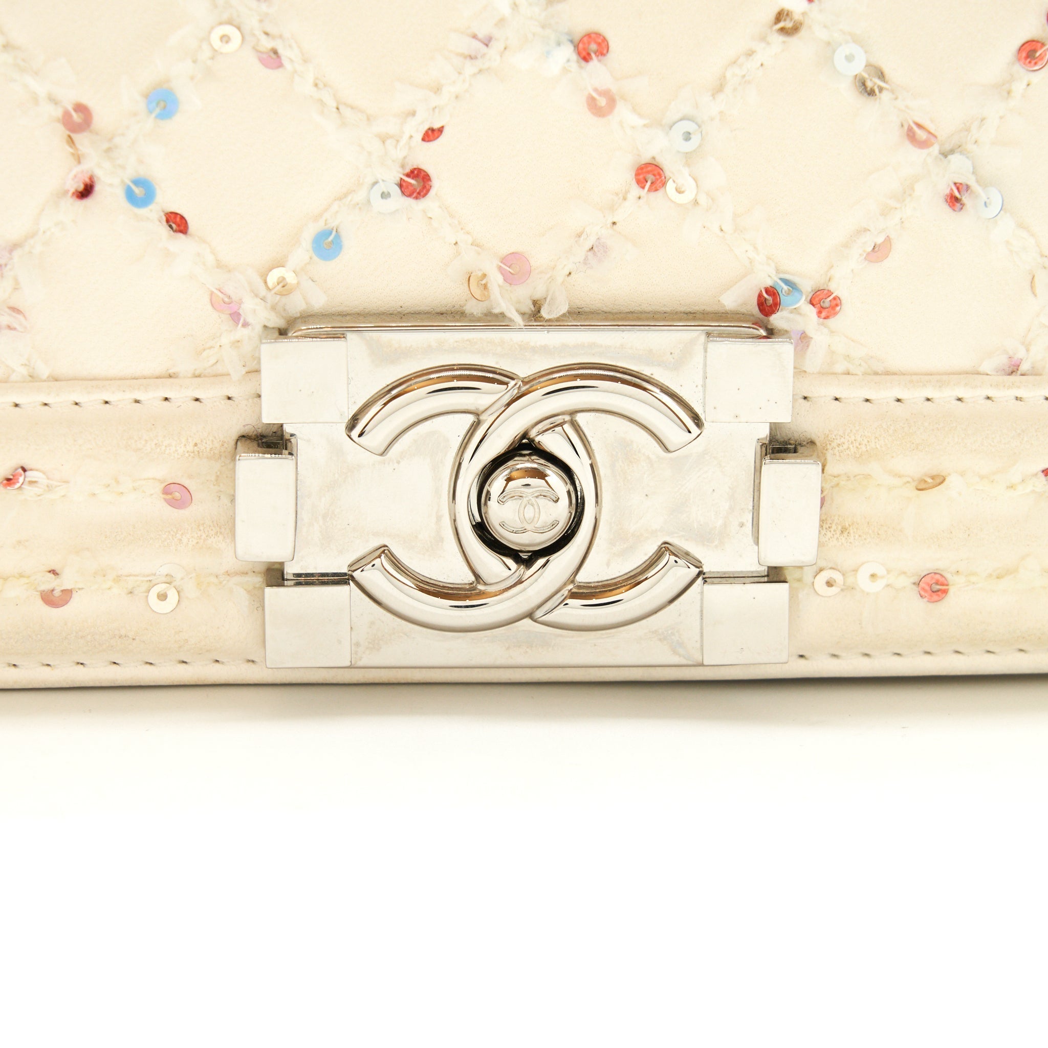 chanel-small-boy-bag-limited-white-shw