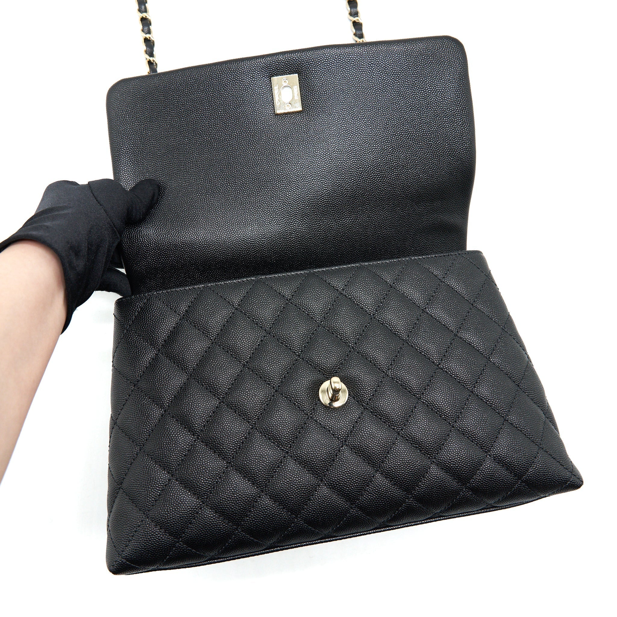 chanel-medium-coco-handle-caviar-black-lghw