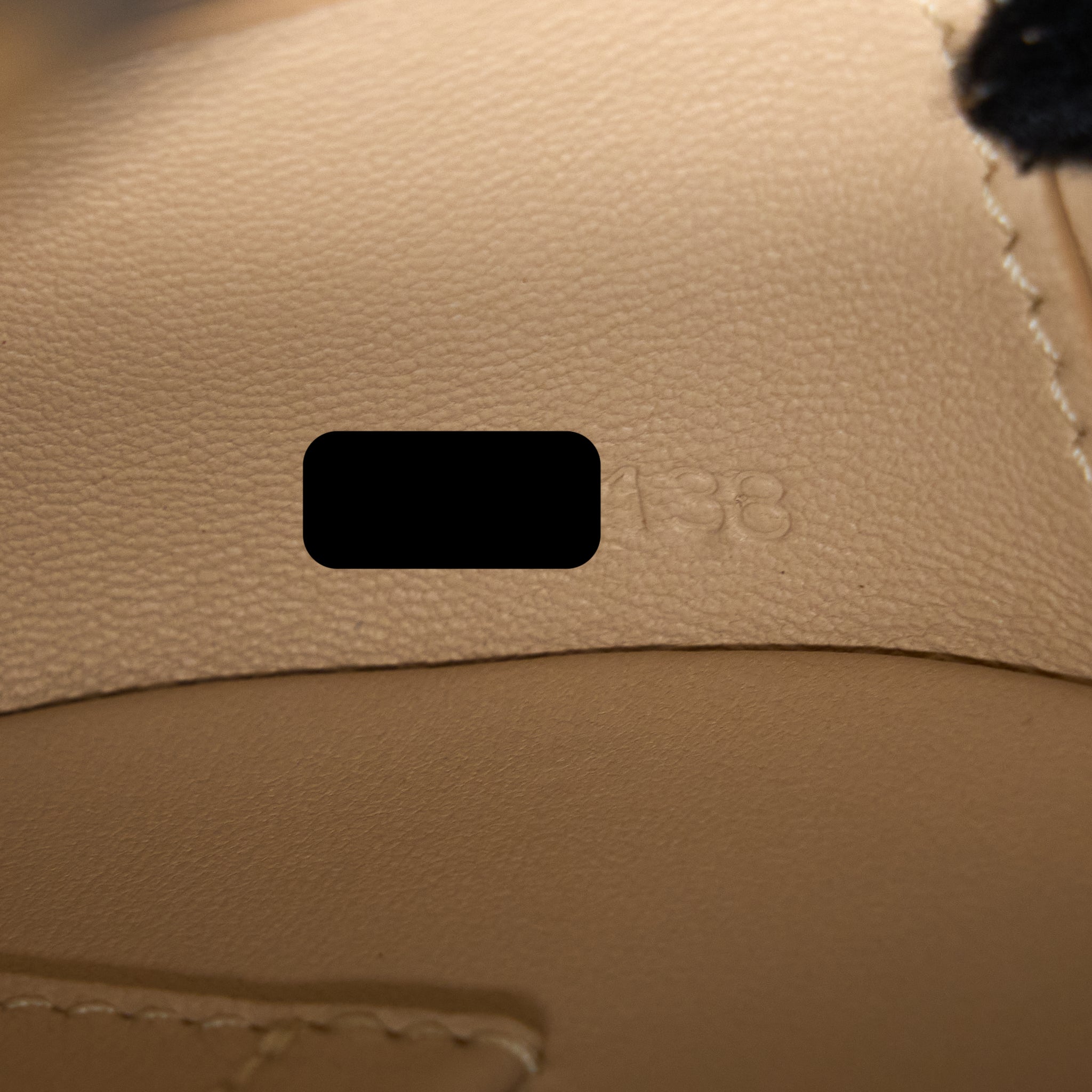 louis-vuitton-petite-boite-chapeau-monogram-canvas-ghw-3