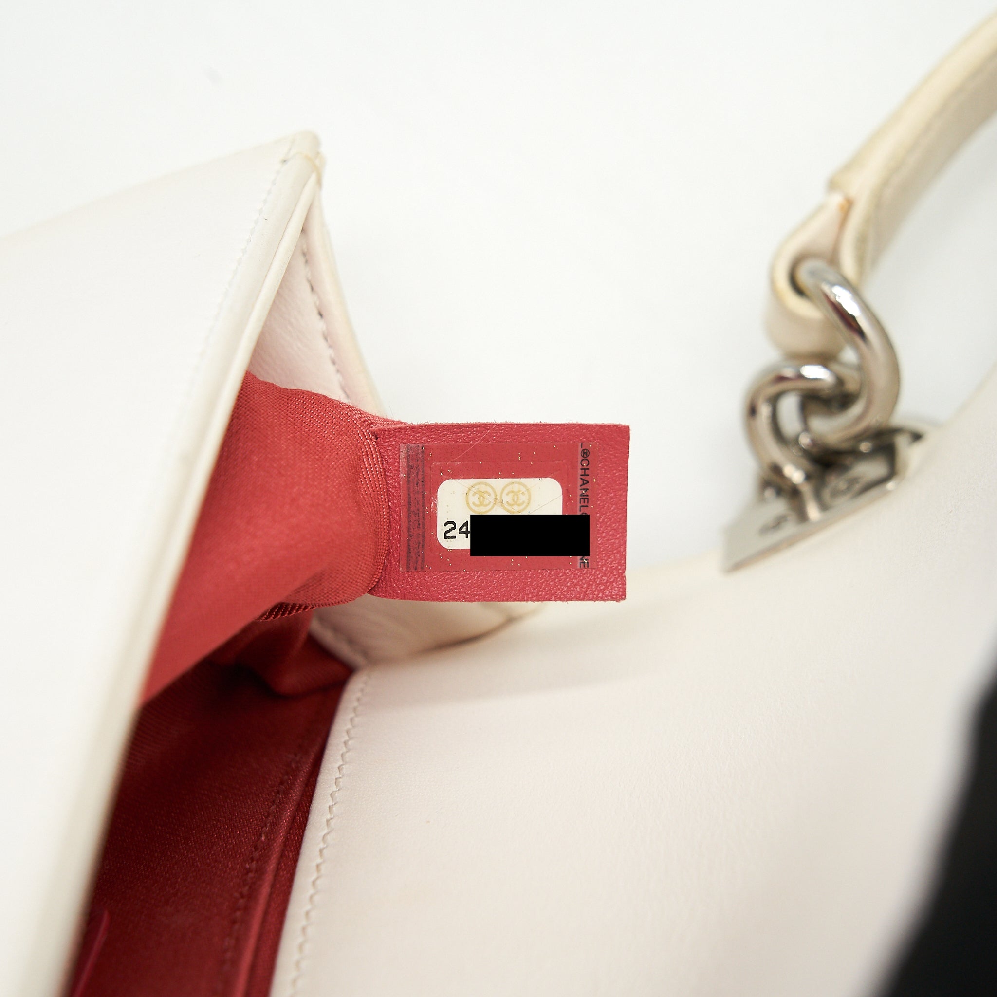 chanel-small-boy-bag-limited-white-shw