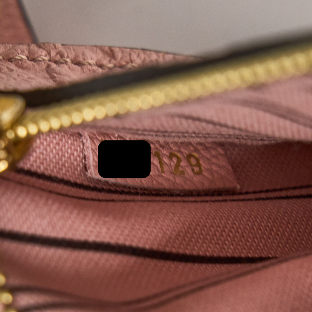 louis-vuitton-pochette-metis-monogram-empreinte-pink-ghw