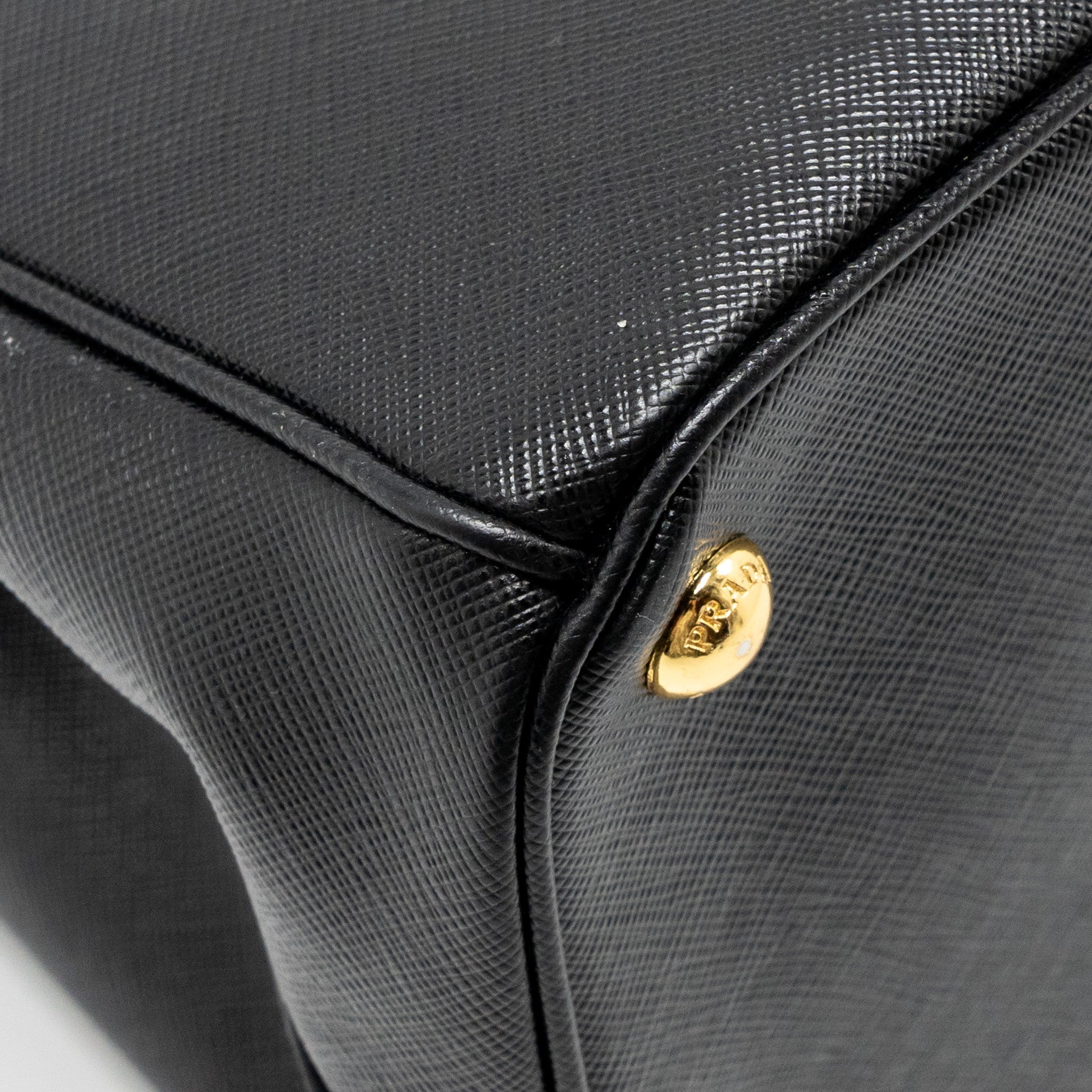 prada-large-saffiano-tote-bag-leather-black-ghw-1