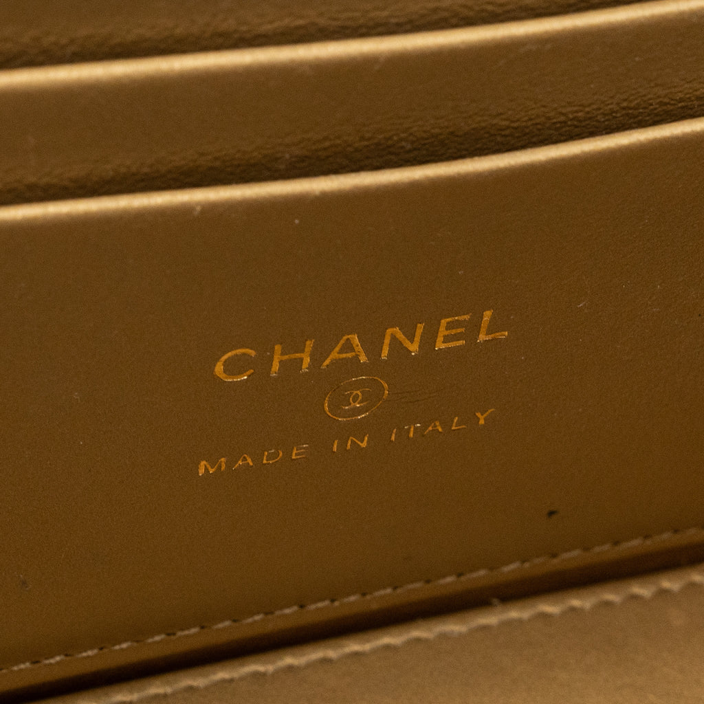 chanel-pearl-crush-long-vanity-case-lambskin-black-ghw