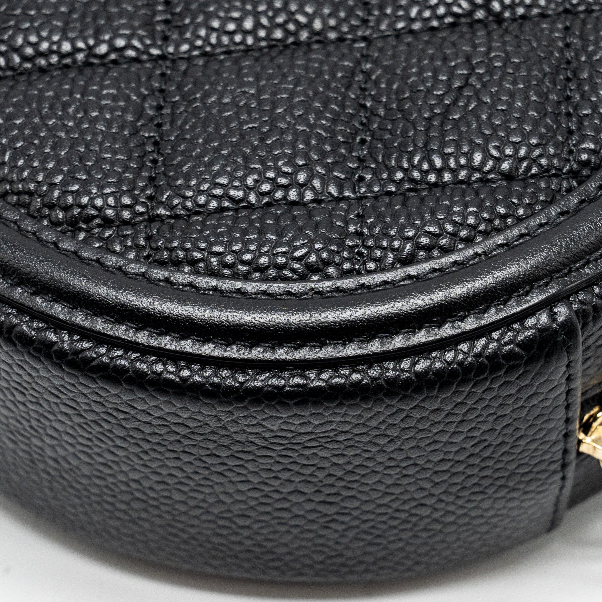 chanel-cc-filigree-quilted-round-crossbody-bag-caviar-black-ghw-copy