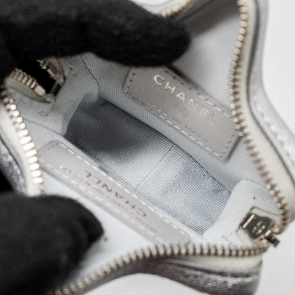 chanel-mini-star-coin-purse-calfskin-silver-lghwmicrochip