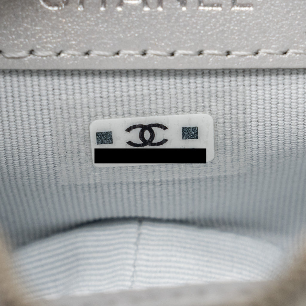 chanel-mini-star-coin-purse-calfskin-silver-lghwmicrochip