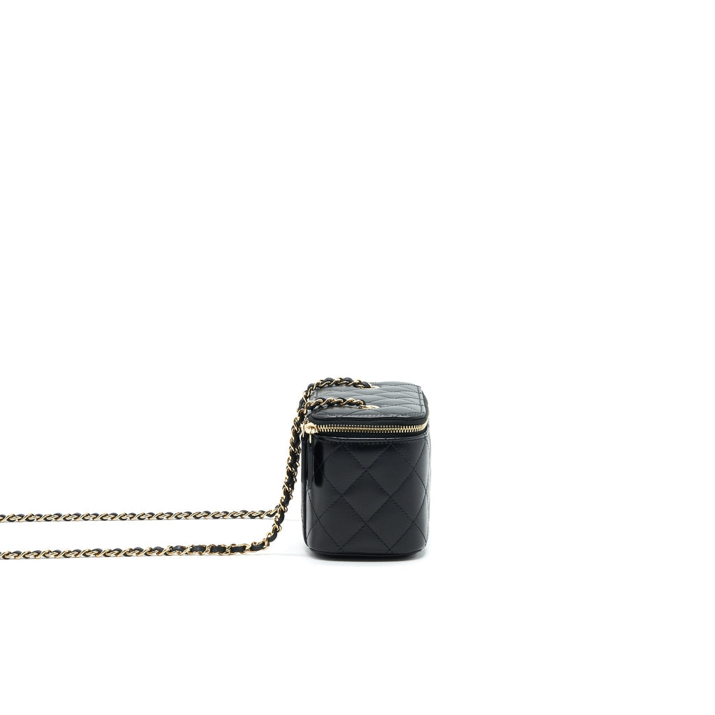chanel-small-long-vanity-lambskin-black
