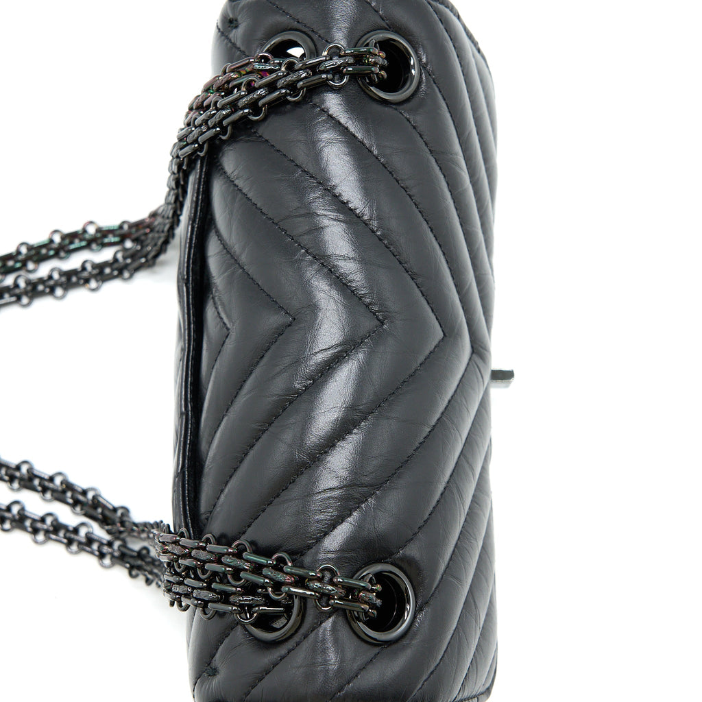 chanel-mini-reissue-2-55-flap-bag-chevron-aged-calfskin-so-black