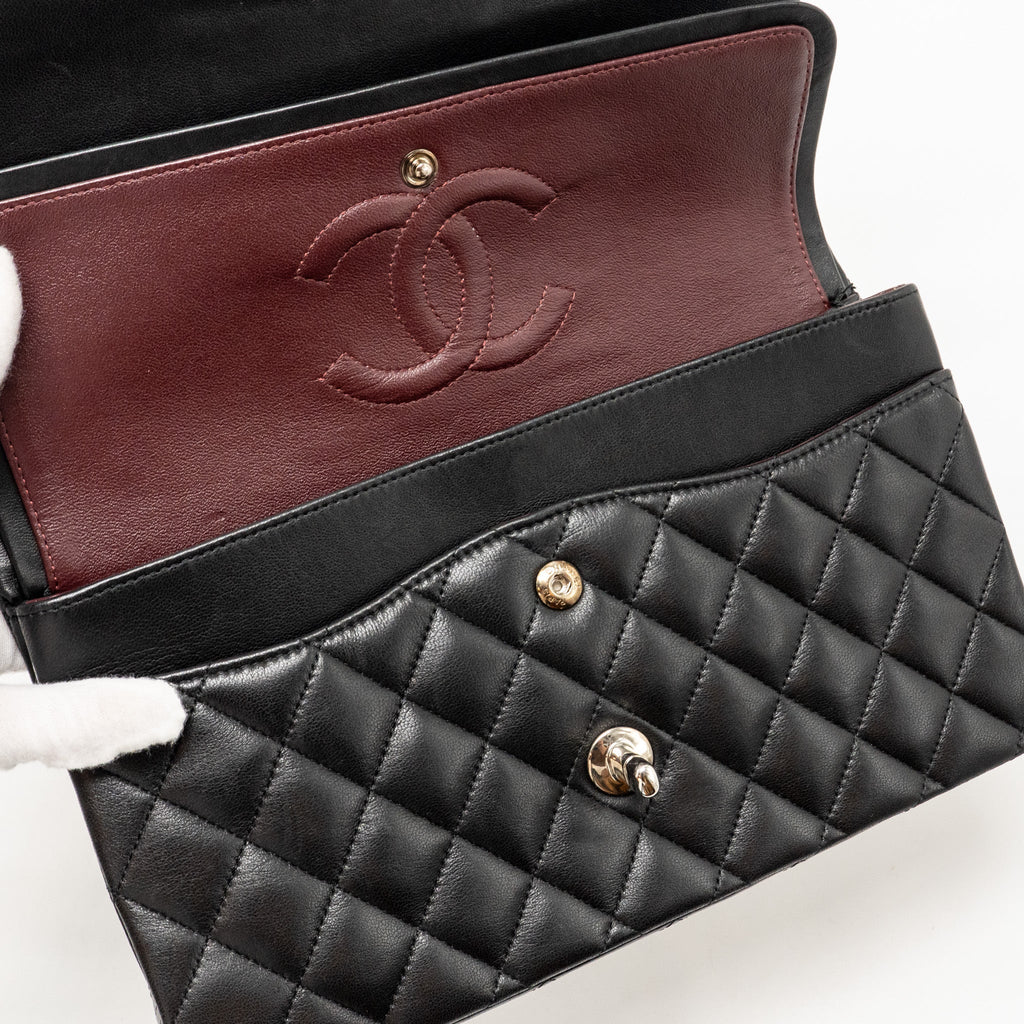 chanel-medium-classic-double-flap-bag-lambskin-black-shw-copy-2