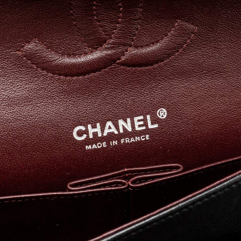 chanel-medium-classic-double-flap-bag-lambskin-black-shw-copy-2