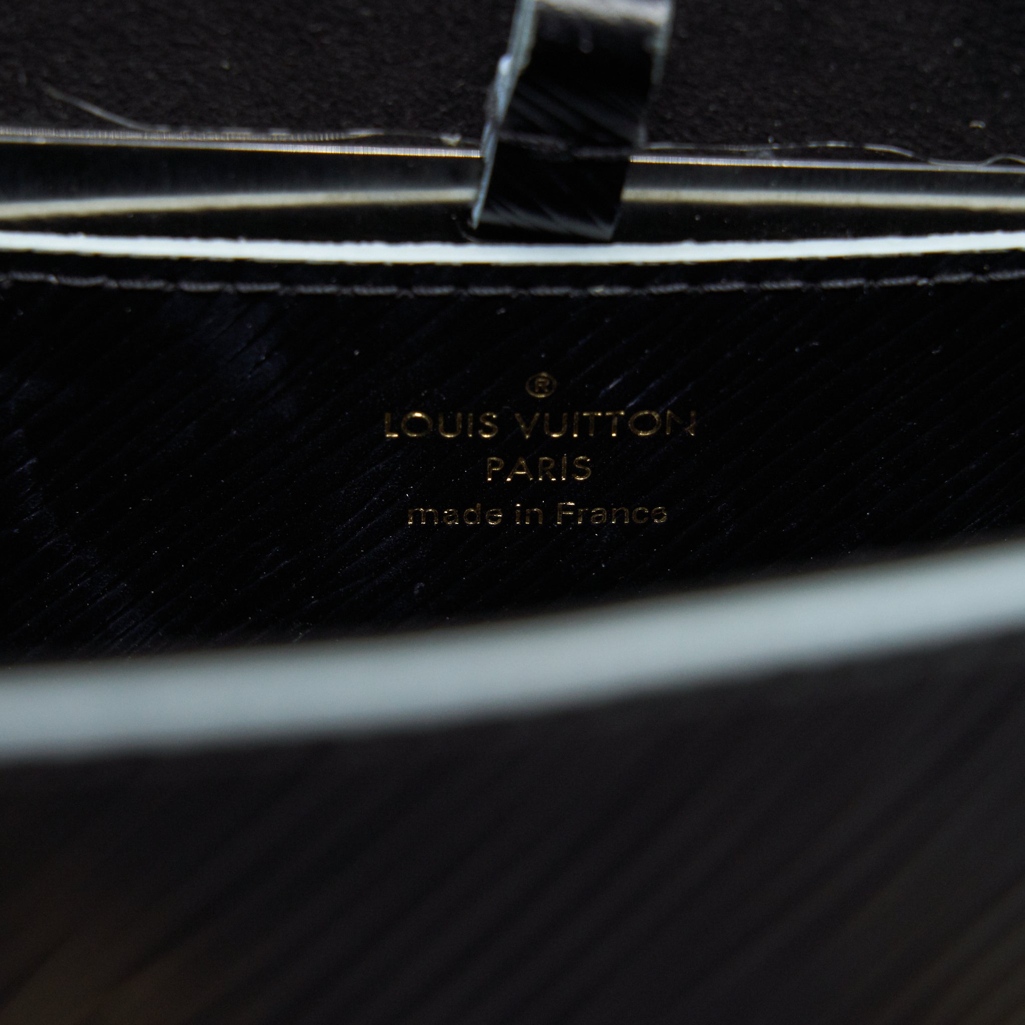 louis-vuittom-limited-edition-twist-bag-black-ghw