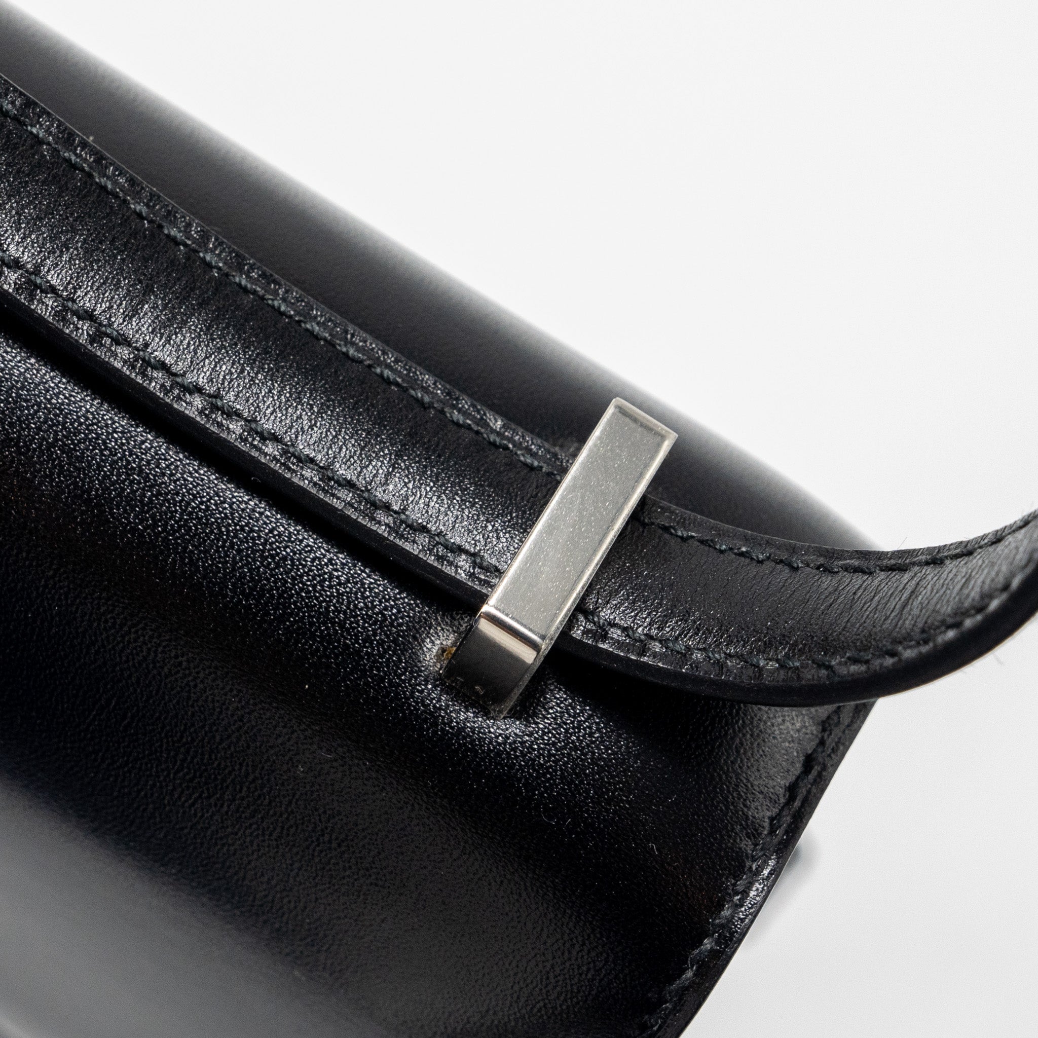 hermes-mini-constance-box-calfskin-leather-black-shw-stamp-y
